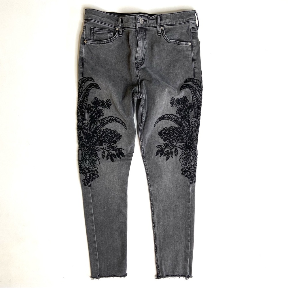 TOPSHOP Moto Jamie Embroidered Jeans
